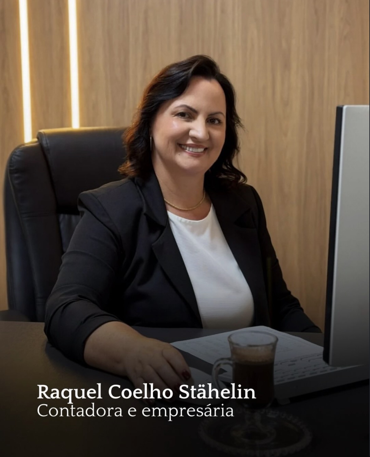 Raquel Coelho Stähelin - Contadora e Empresária